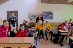 13 učionica