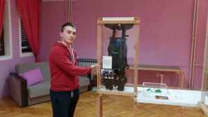 Hodalica/tregerići za bebe s poremećajima kretanja